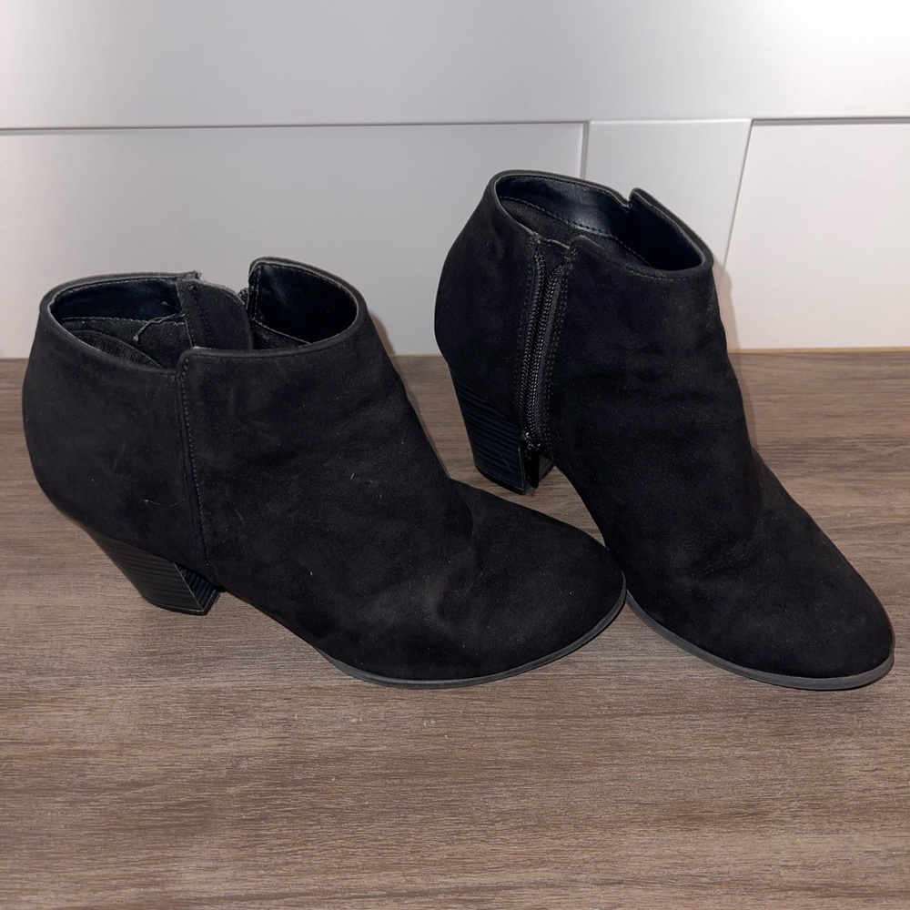 Old Navy Elegant Black Ankle Boots